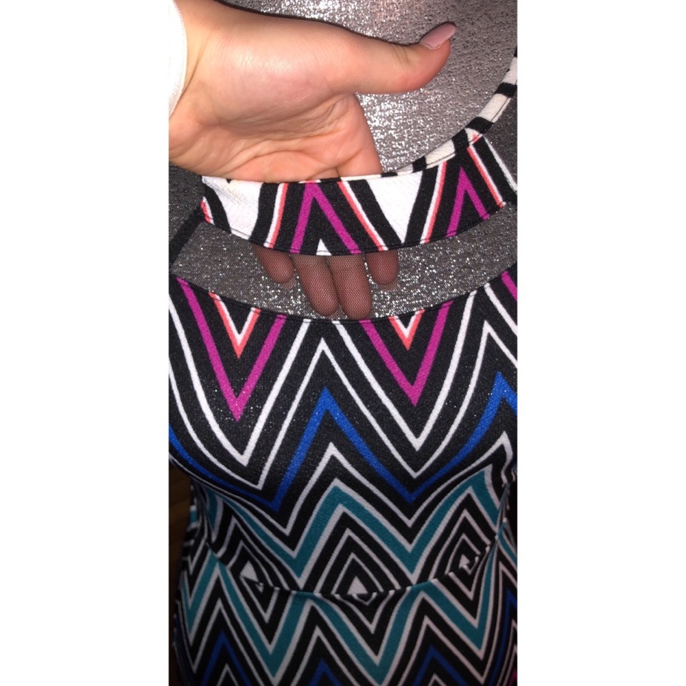 Design Dress - Picture 3 of 5